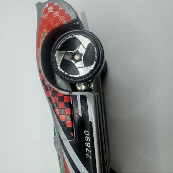 Mattel Diecast Power Pistons 1994 Toy Vehicles Hot Wheels Silver #3 Car - Picture 6 of 9